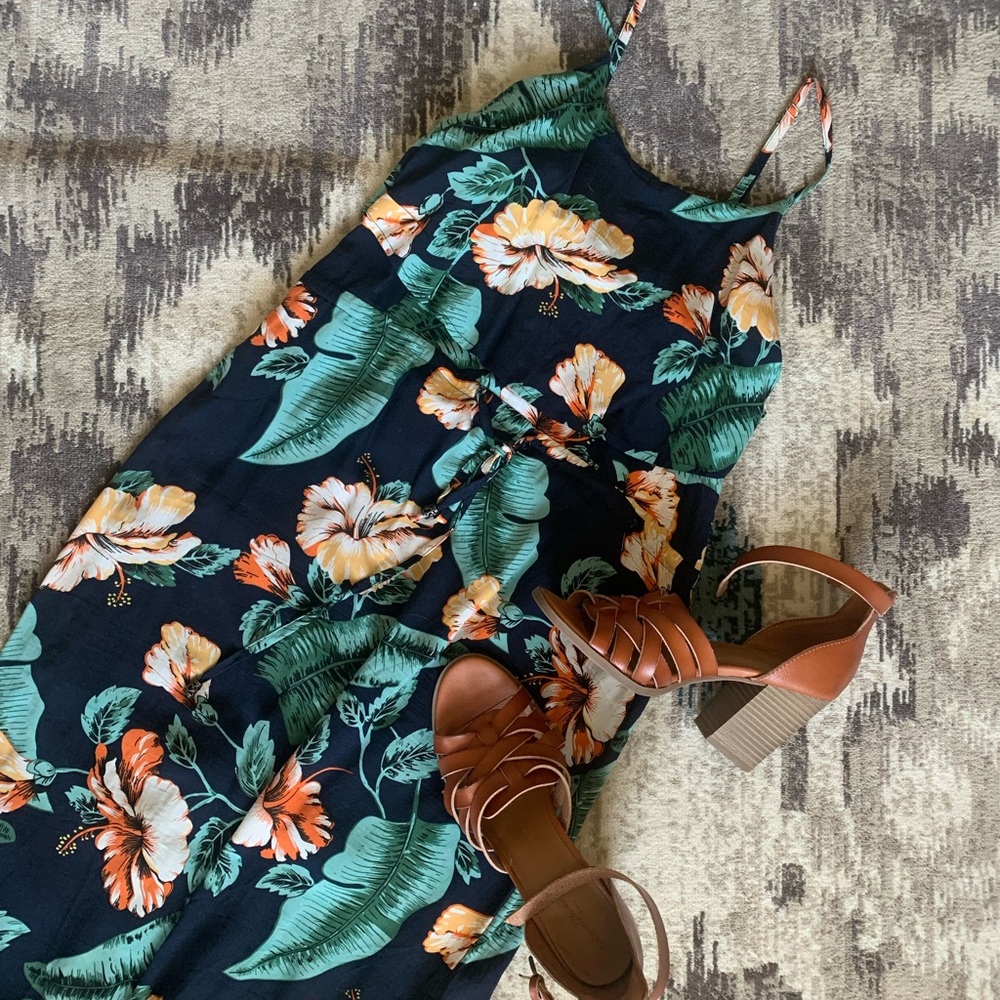 Tropical midi dress with side slits